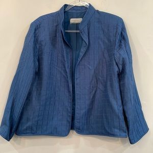 Alfred Dunner, size 14 petite, blue open front quilted blazer.